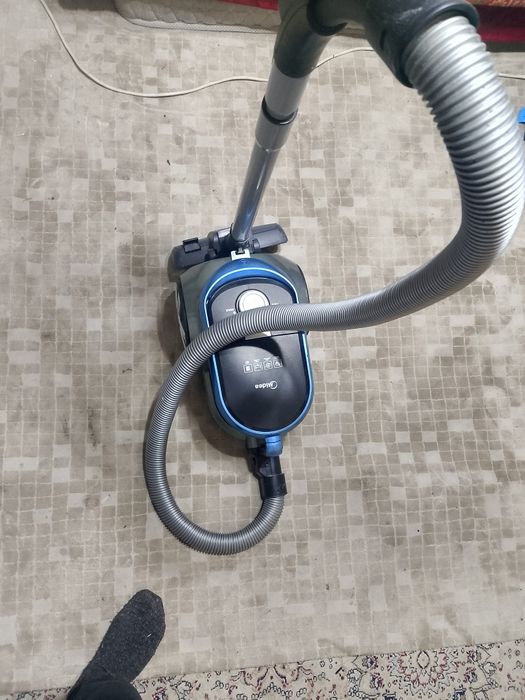 Пылесос рабочий бу