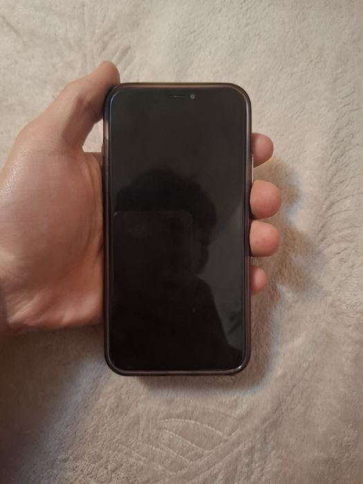 Продам айфон хs 512/76