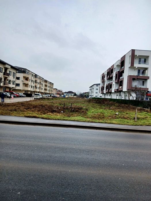 De vănzare 4000m Popesti Leordeni str Leordeni