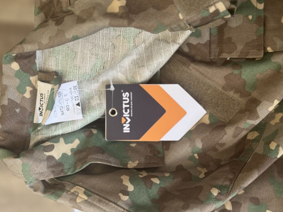 Uniforma combat 42/3 INVICTUS