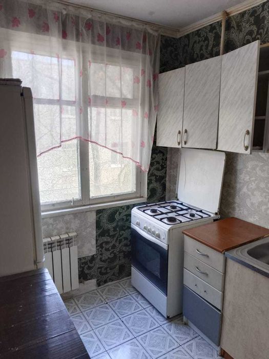 Сдам 2 комнатную квартиру