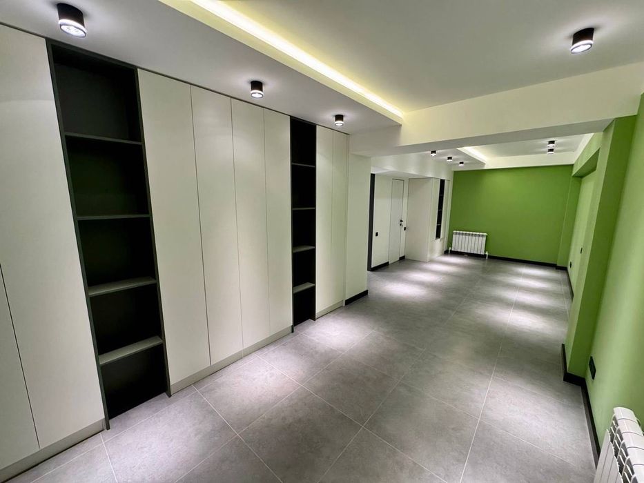 Продается офис Ц4, Шедевр корзинка 87м2