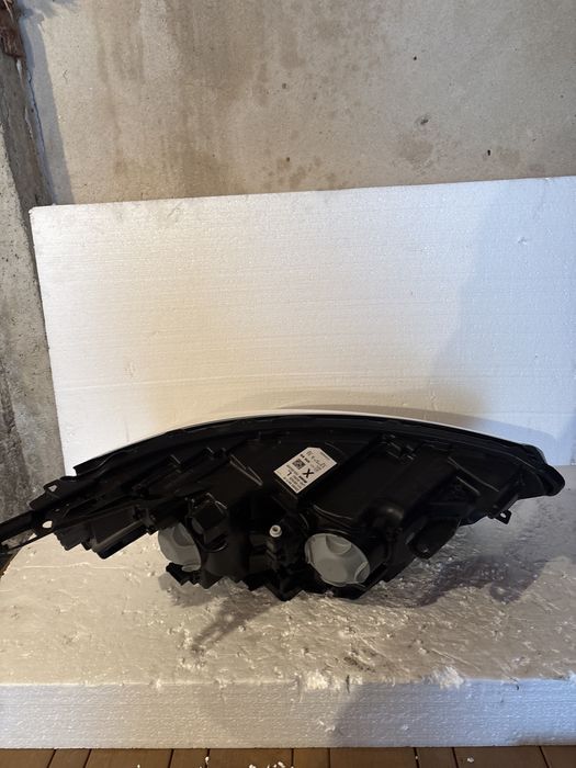 Фар Renaultn Kangoo