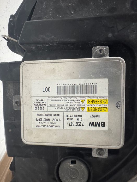 Ляв фар с xenon за BMW X1 E84