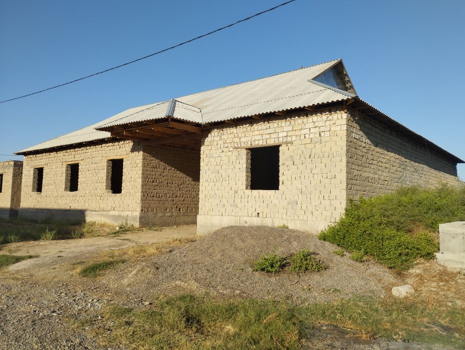 10 хонали уй сотилади