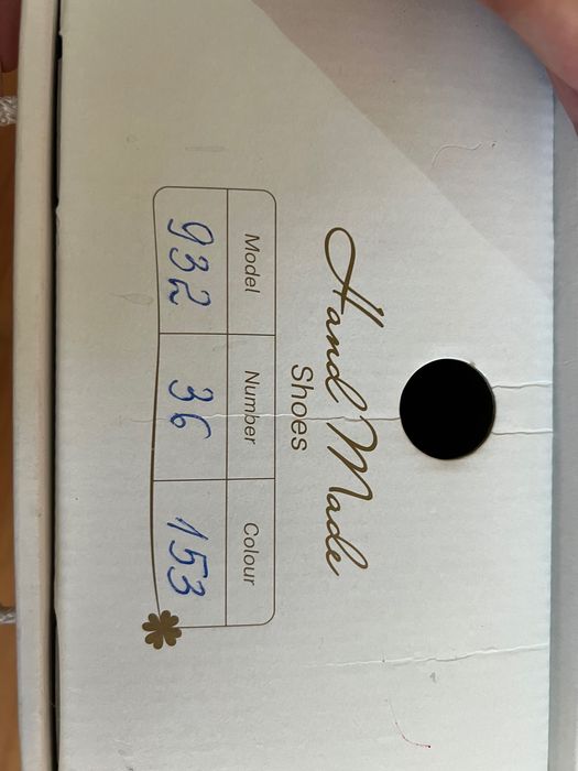 Високи перлени токчета