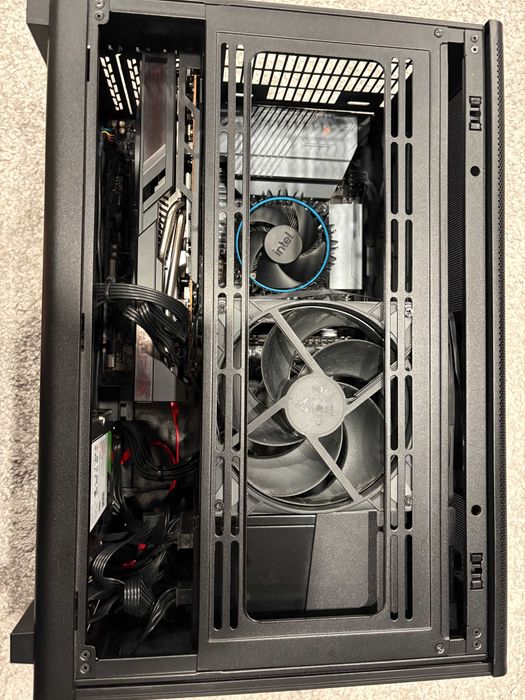 PC Gaming puternic – Gata de joc!