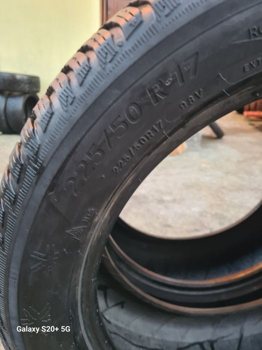 225/50R17 Michelin Alpin 5