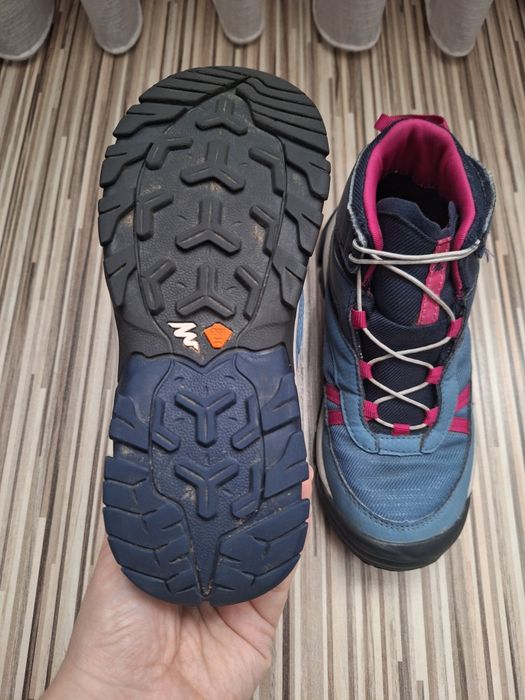 Ghete Decathlòn mărime 32.