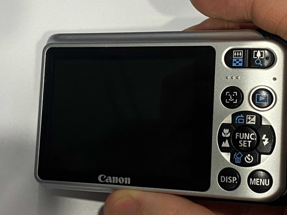 Продам камеру "мыльницу" Canon A3000 IS (хор. сост.)