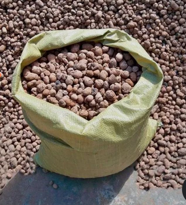 Продам керамзит в мешках 40 кг.