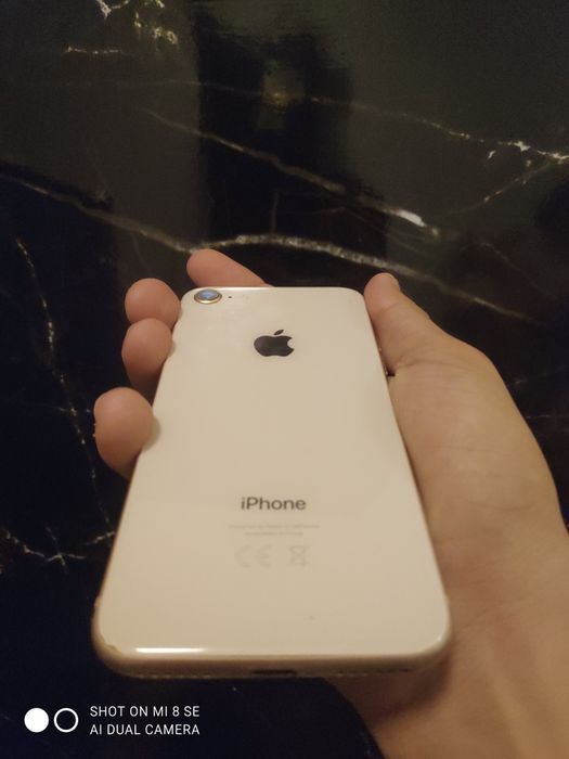 iPhone 8 Gold 64Gb Radnoy 88%yomkista