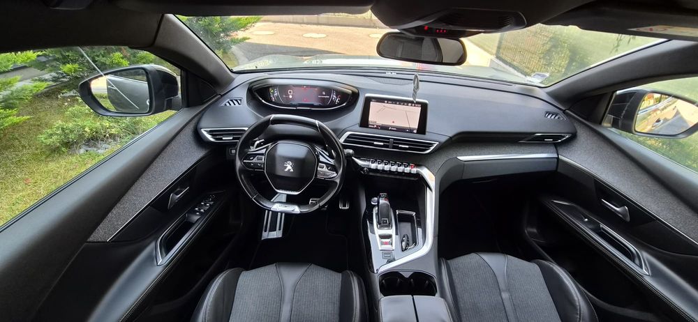 Peugeot 5008 GT Line 1.5 131 CP An 2018 7Locuri