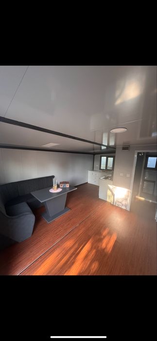 Casa modulara tip container