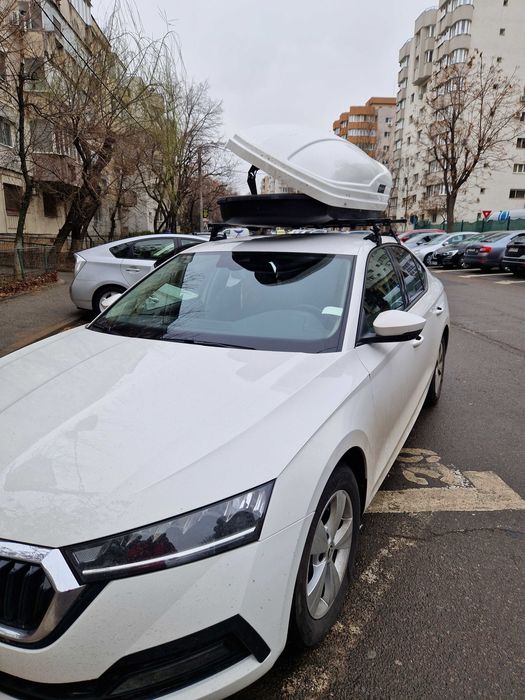 PORTBAGAJE AUTO de inchiriat / Kit-uri cutii + bare transversale