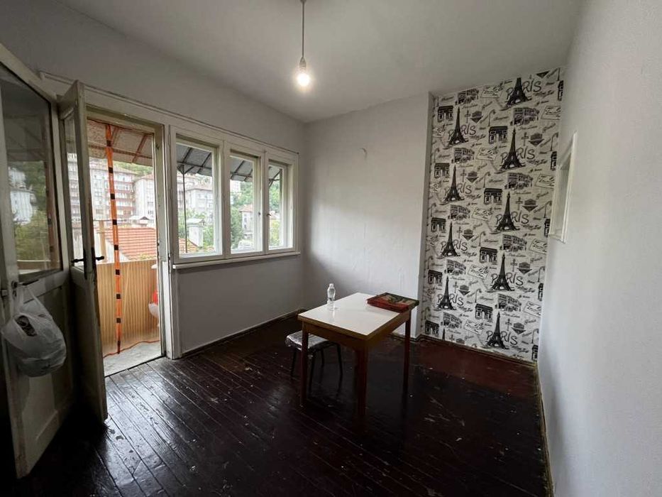 Продава се Тристаен апартамент в Габрово, Център - 120 кв.м за 612 €/кв.м - Снимка #3