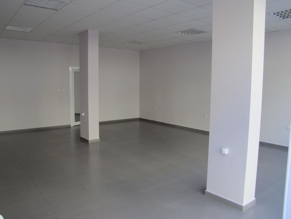 Продава се Магазин в Стара Загора, Три чучура - център - 86 кв.м за 1000 €/кв.м - Снимка #5