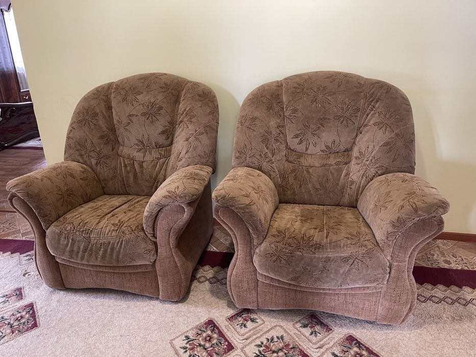 Продам кресло 2 шт