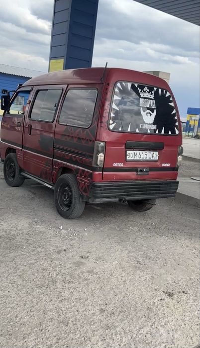 Дамас сотилади  яхш холатда