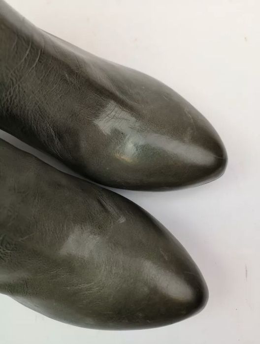 Елегантни боти на италианската марка Vic