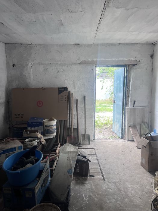 Продам Гараж в грессе.