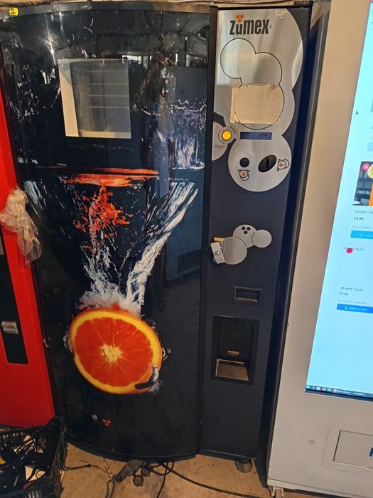 Вендинг Машина за фреш Zumex