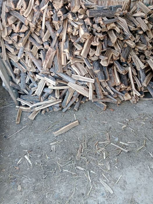 Дрова Карагаш! Очень качественные.