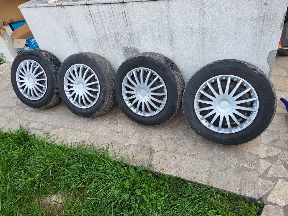 Roti jante skoda octavia 2 audi A4 b6 b7 cu anvelope allseason si capace