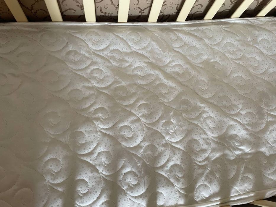 Продам детскую кровать