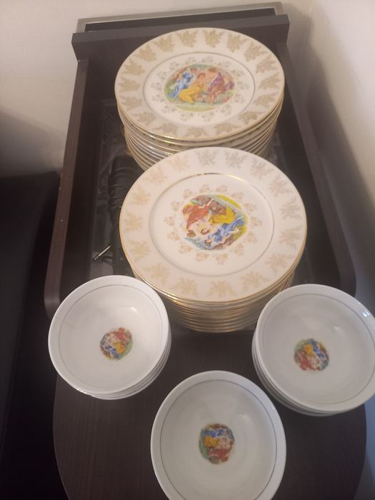 Посуда,сервиз Мадонна