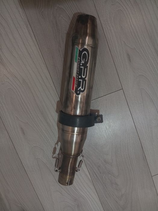 Vând evacuare GPR pentru Yamaha r6