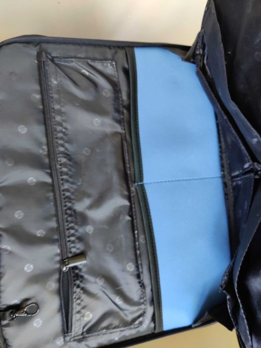 Продавам чанта за лаптоп „НР“