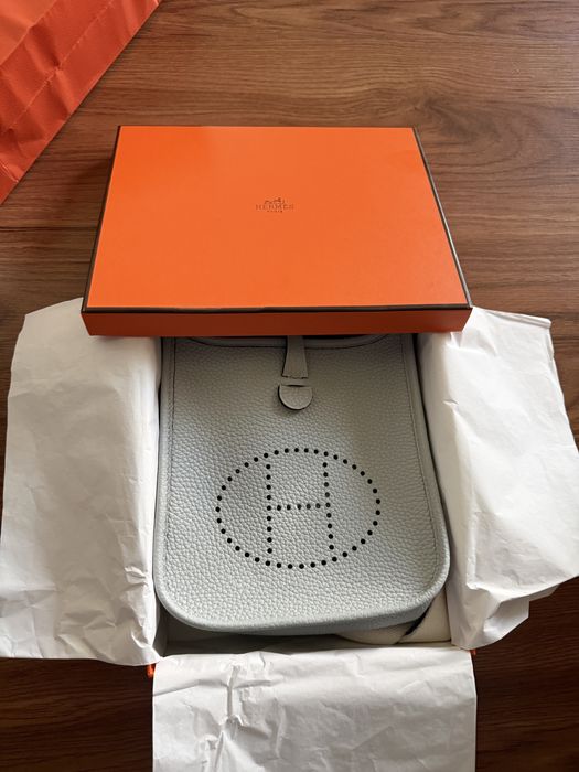 Сумка Hermès Evelyne 16