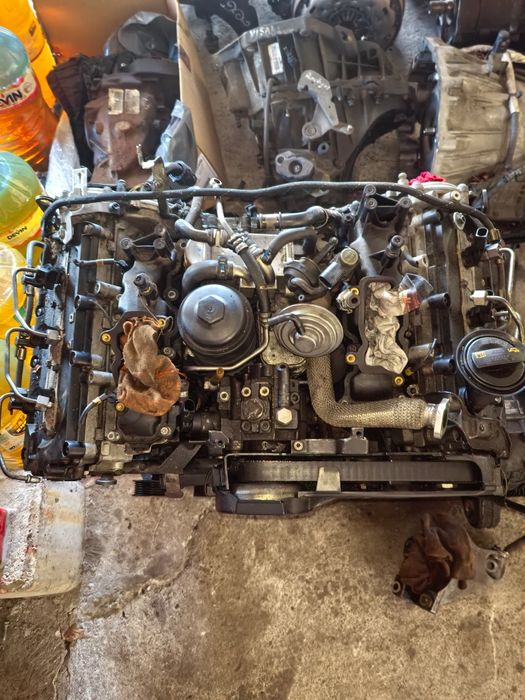 Двигател - Audi-q7 S-Line QUATTRO TDI-2008г-233кс