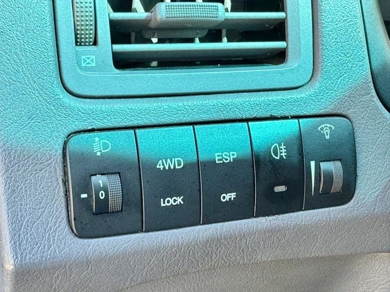 Hyundai Tucson 2.7i v6 LPG Подгрев
Намира се в обл. София, гр. София