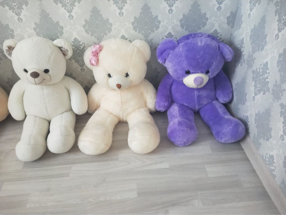 Плюшевые мишки в наличии
