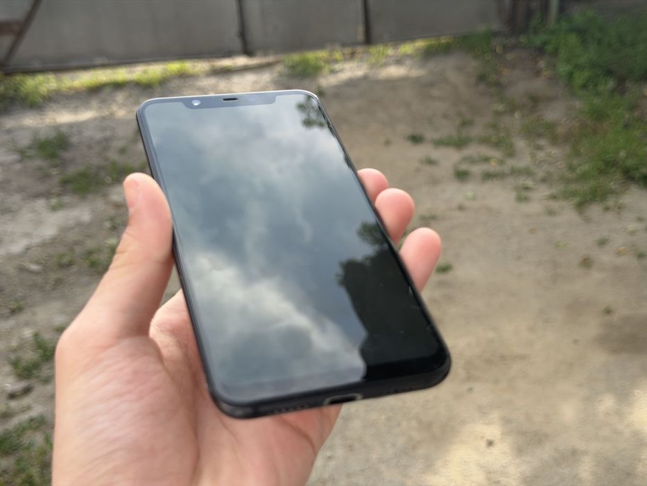 Xiaomi MI 8, 128/6, 4k30 FPS. Прошитый