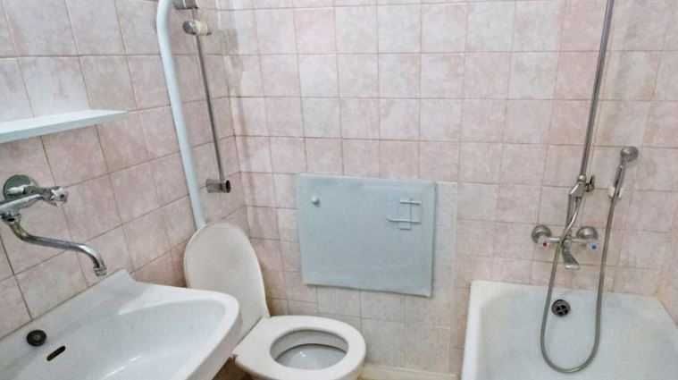 Дава се под наем Двустаен апартамент в София, Център - 72 кв.м за 398.82 € - Снимка #4