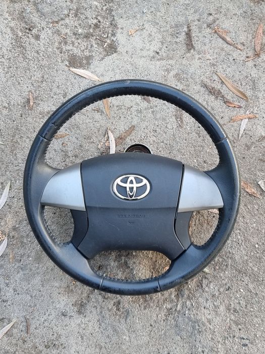 Руль на  Toyota Estima