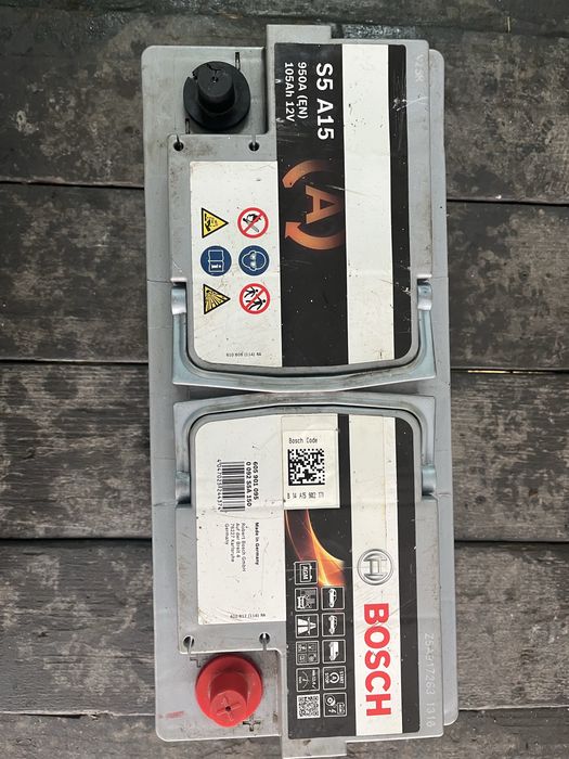 Baterie bosch 105Ah 950A S5 A 15