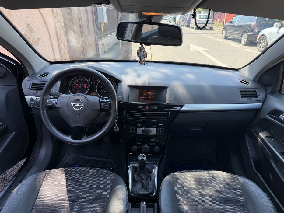 OPEL Astra 2008 — imagine 5
