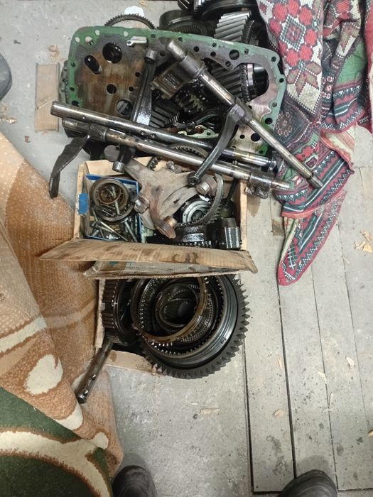 Запчасти от кпп. Рено магнум