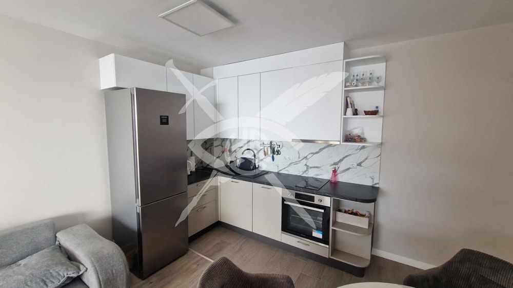 Продава се Тристаен апартамент в Поморие - 112 кв.м за 2054 €/кв.м - Снимка #14