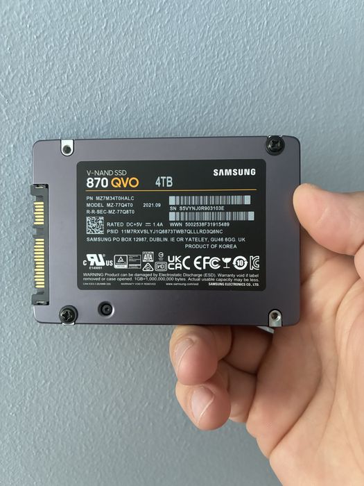 Samsung SSD 870 QVO 4Tb