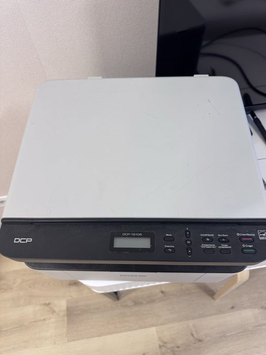 МФУ brother почти новый