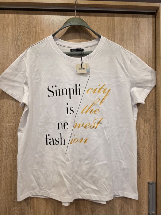 Нови тениски с етикет