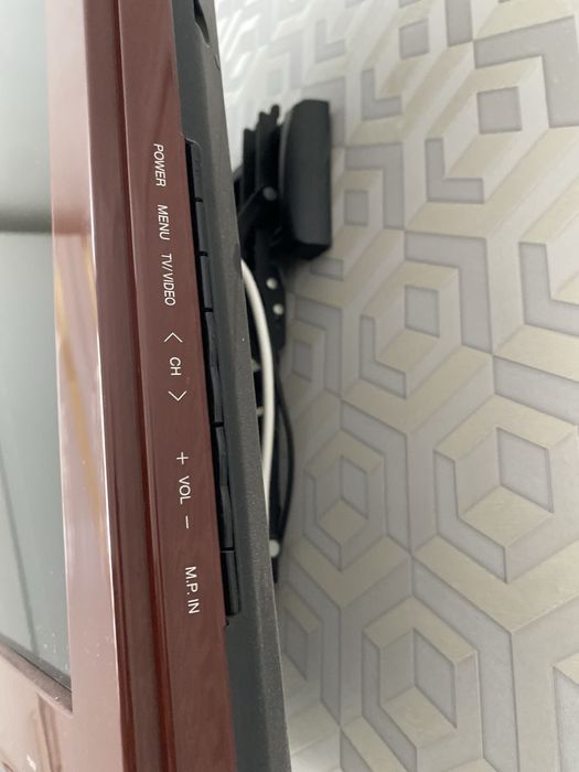 sharp aquos LC-32GP3U