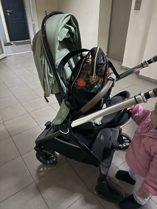 Продам прогулочную коляску Kidilo