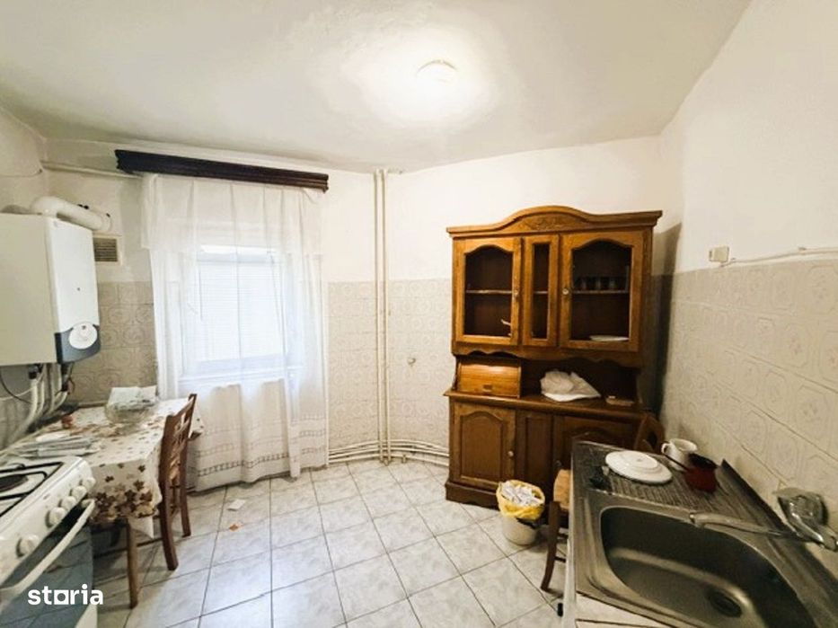 Apartament 3 cam | 72 mp zonă premium Palatul de Justiție +GARAJ — fotografia 3