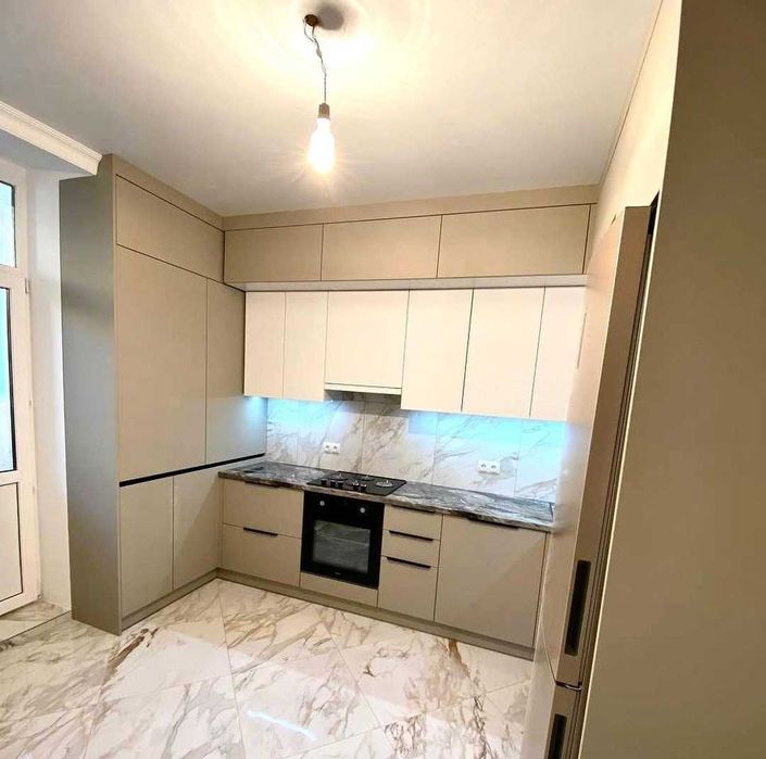 Мебель для кухонной